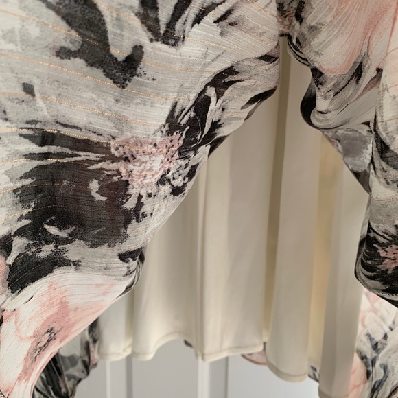 Halter Maxi Dress - Picture 8 of 8